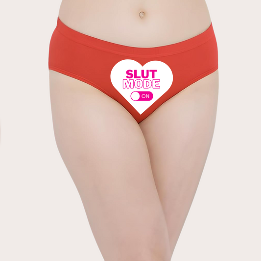 Srdce s tématem „Slut Mode On“ Text vlastní kalhotky