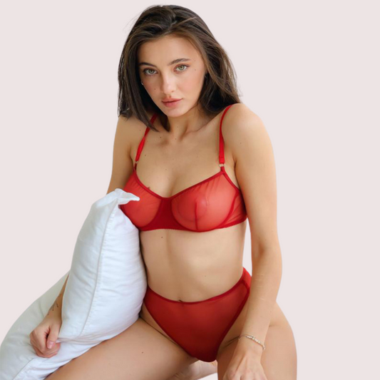 Sensuele rode beha en string set - volledig doorzichtige ontwerp